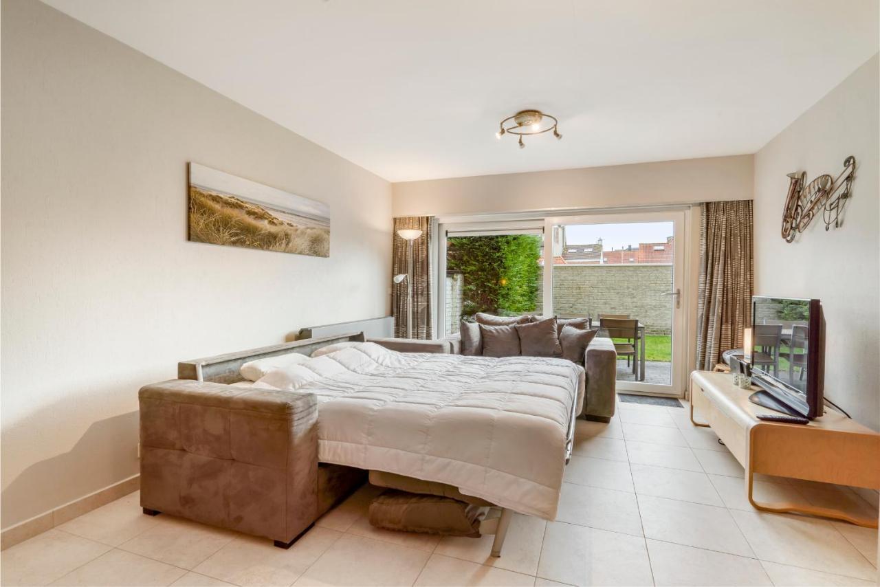 Luxury Apartment With Garden Close To The Beach Οστένδη Εξωτερικό φωτογραφία